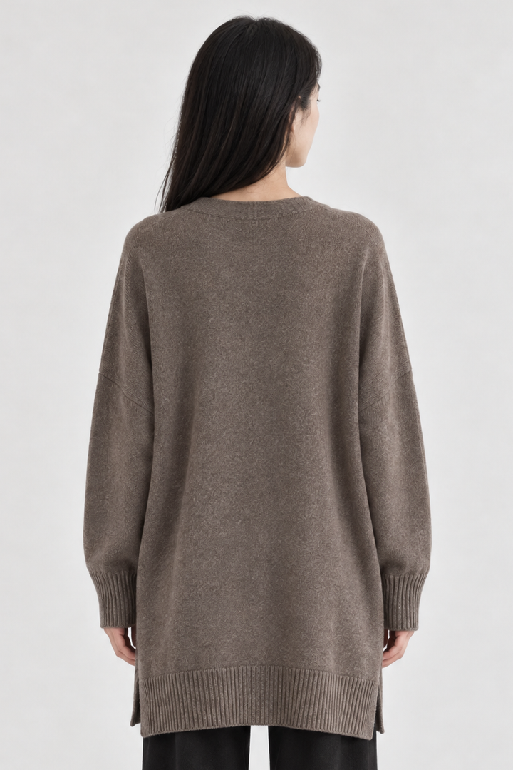 Noomi hálfsíð hneppt oversized peysa