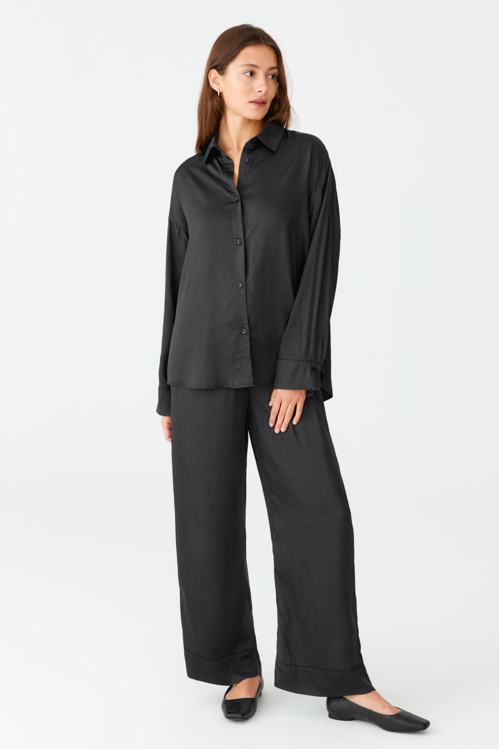 Víð 100% bambus skyrta dökkblá