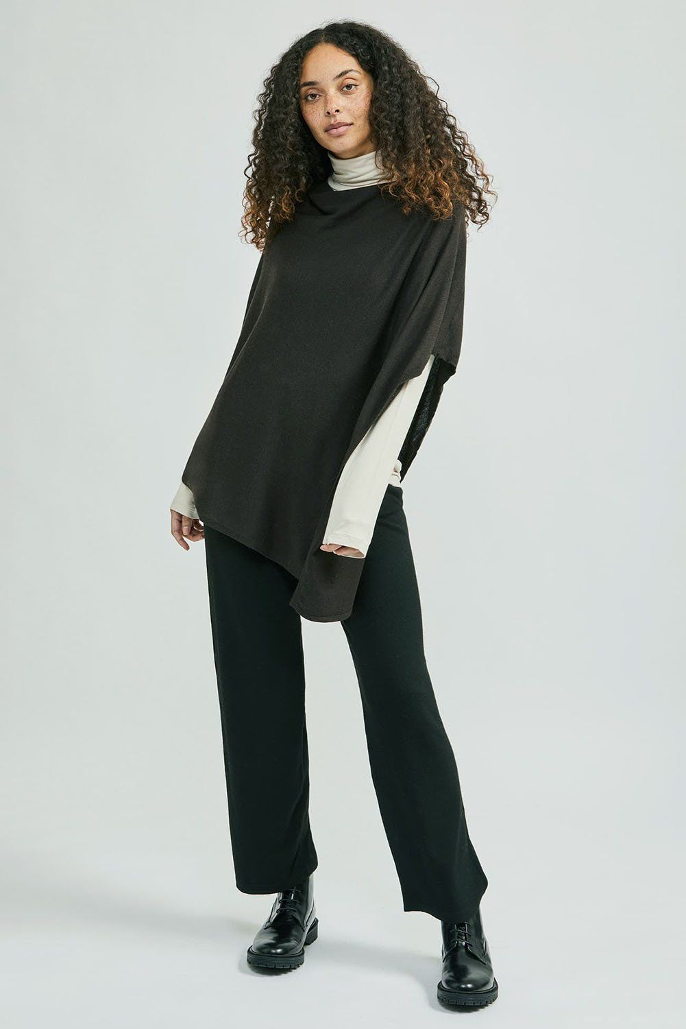 Bambus og cashmere poncho