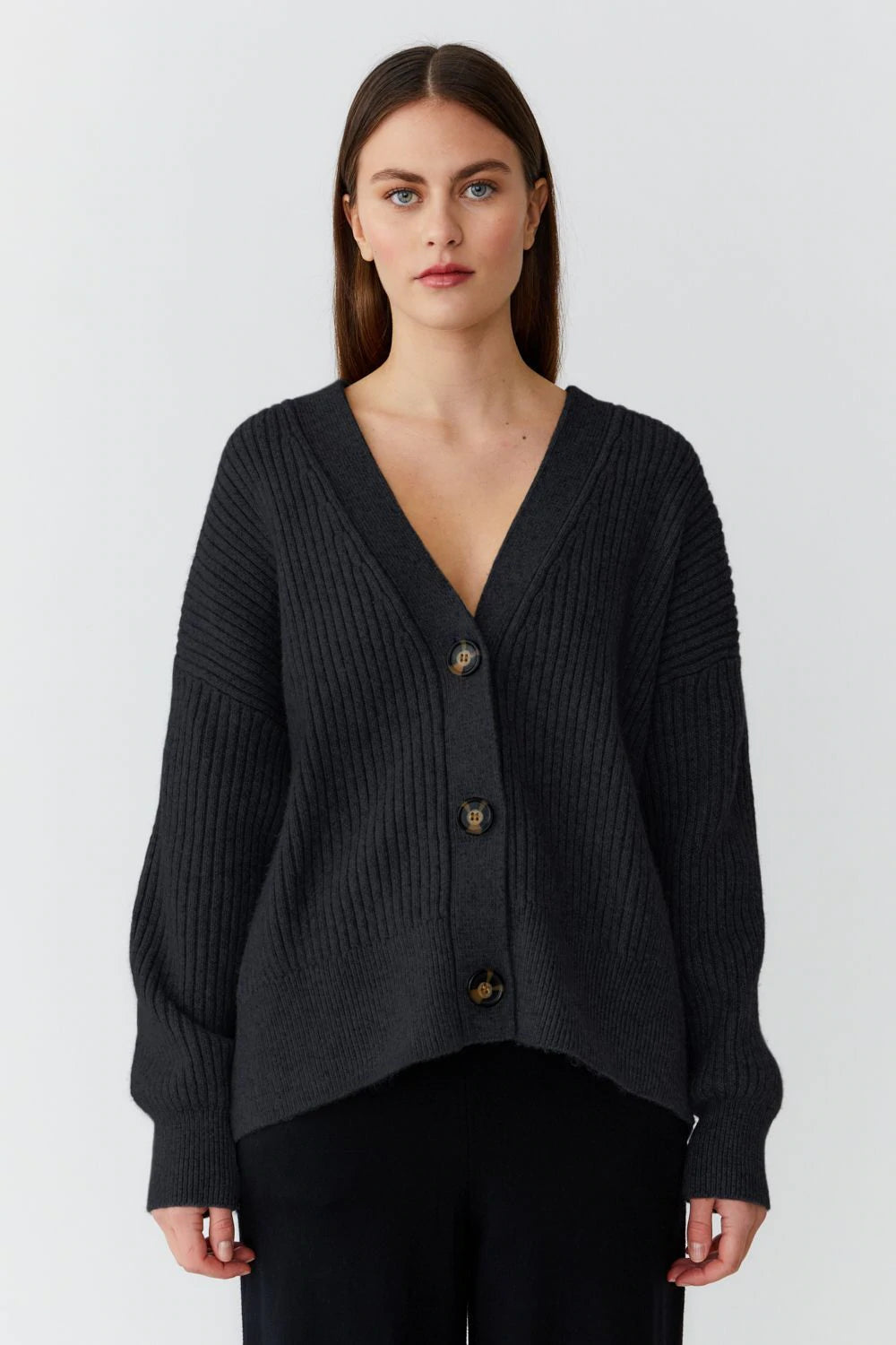 Hneppt peysa úr Bambus og cashmere